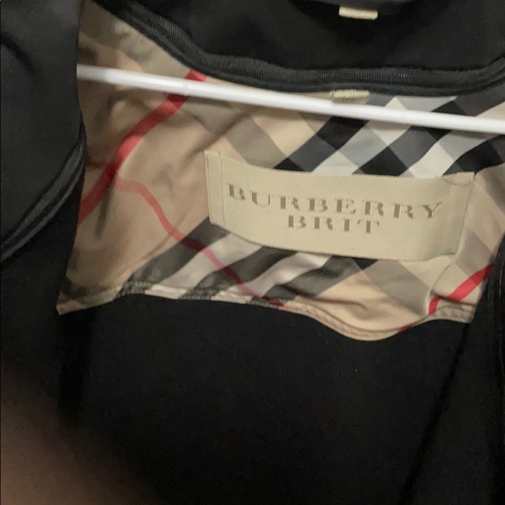 burberry winter jacket - Picture 2 of 5